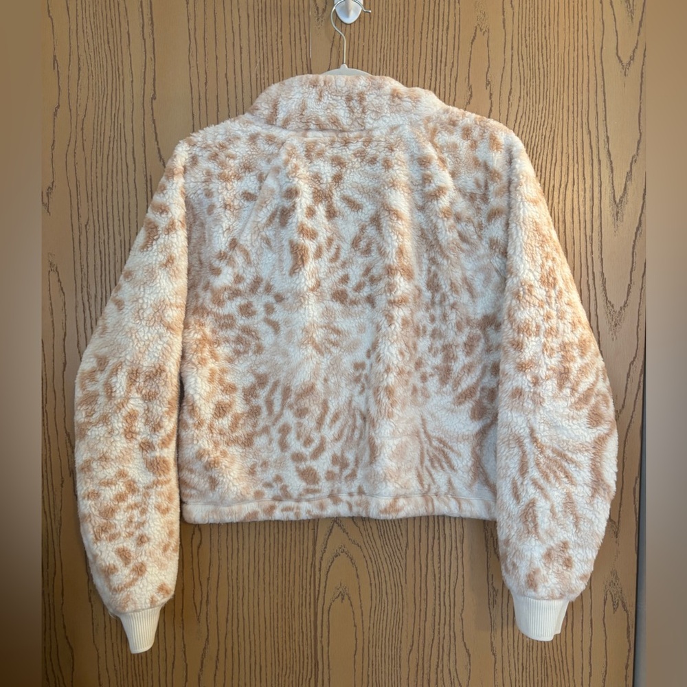 Calvin Klein Performance Cropped Teddy Jacket - Picture 7 of 11